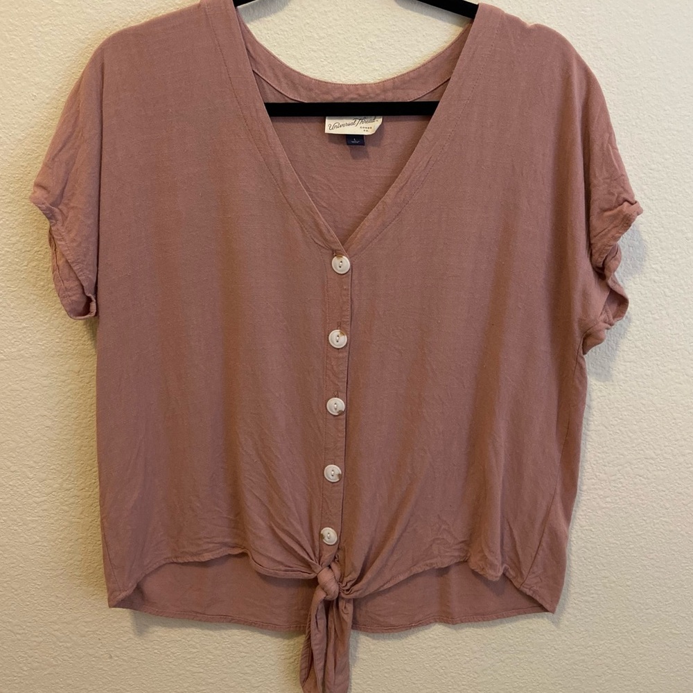 Button down top with tie at the bottom